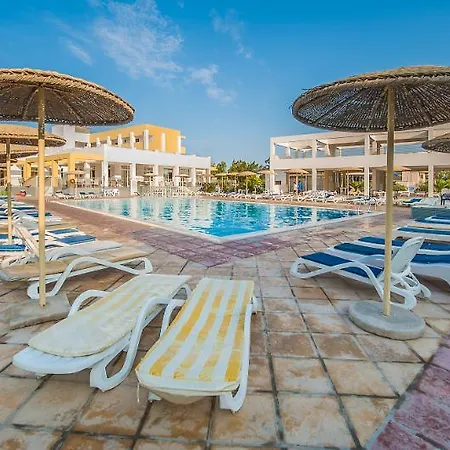 Hotel Pyli Bay 3*