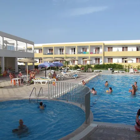 Pyli Bay 3*